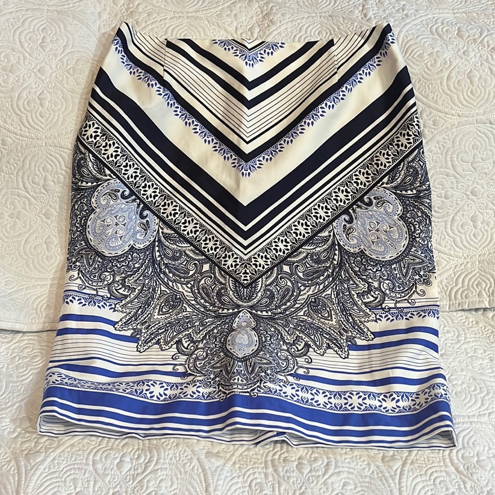 Antonio Melani Bertie skirt, size 8, NWT‎